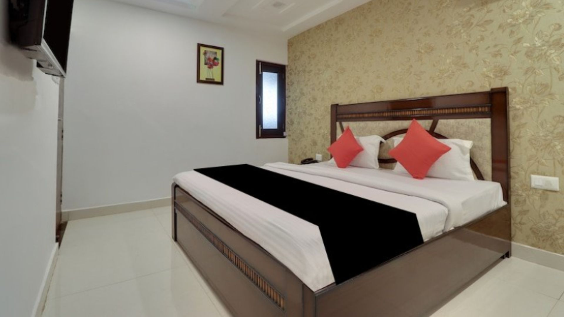 Hotel The Villa By MNG Rooms in Kanpur