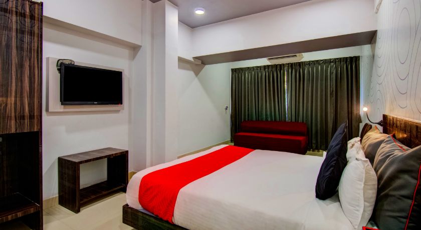 Hotel Rajdhani in Pune