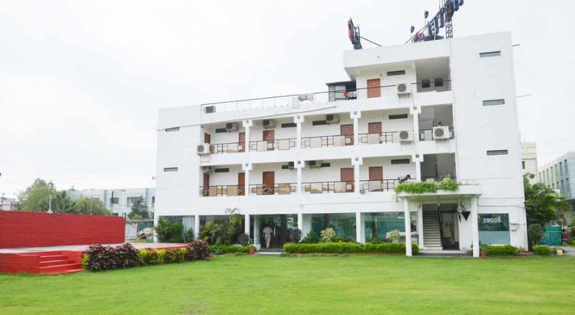 Hotel Shree in Indore