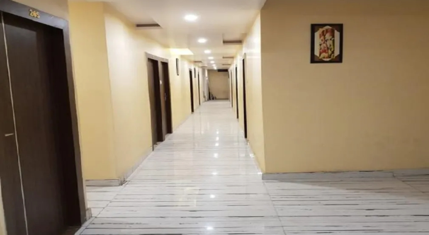 New Kumar Hotel in Lucknow