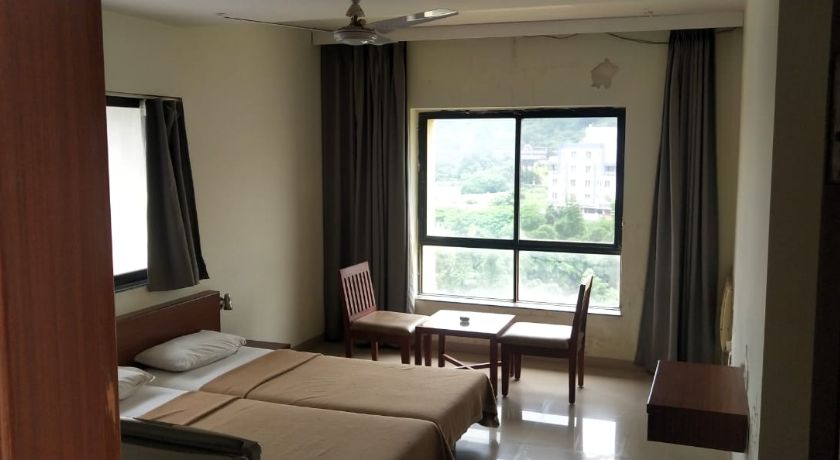 Hotel Sumanchandra Suites in Nashik