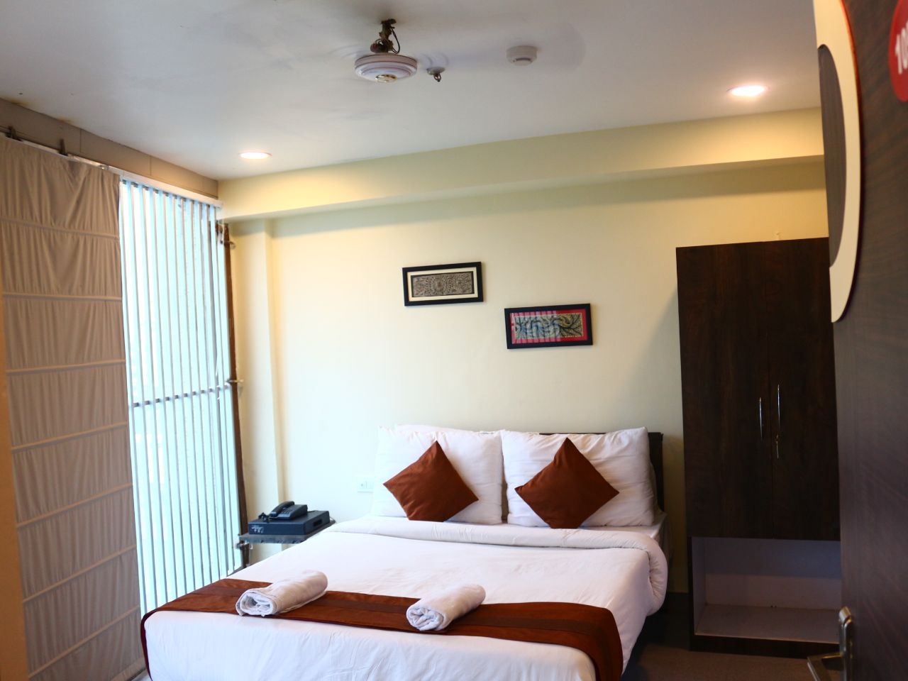 Twelfth 9ight in Kolkata