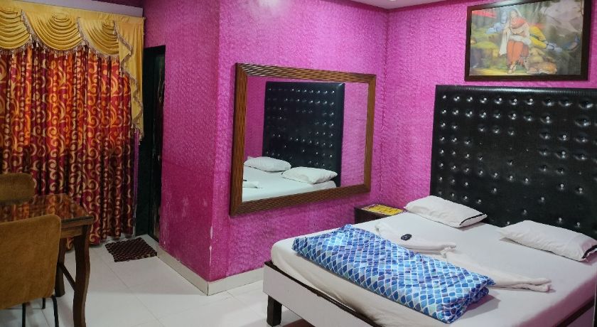 Spring Resort Lodging in Mumbai