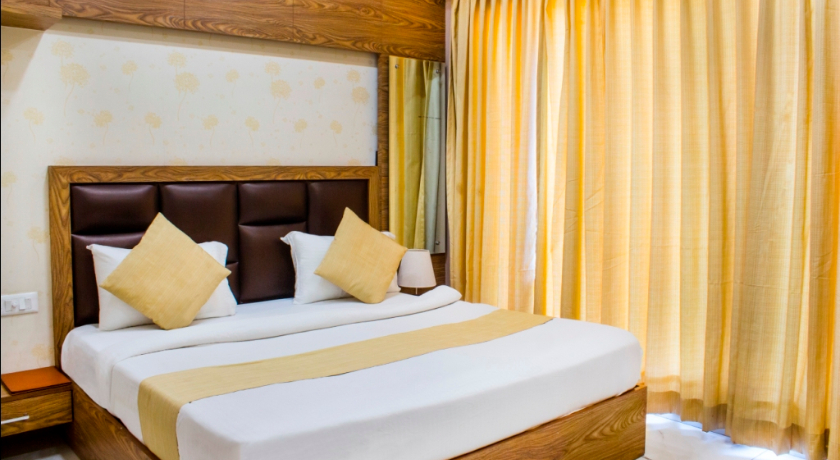 AP HOLIDAYS in Delhi