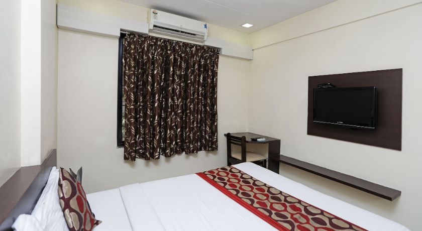 Hotel Orchid Rooms in Pune