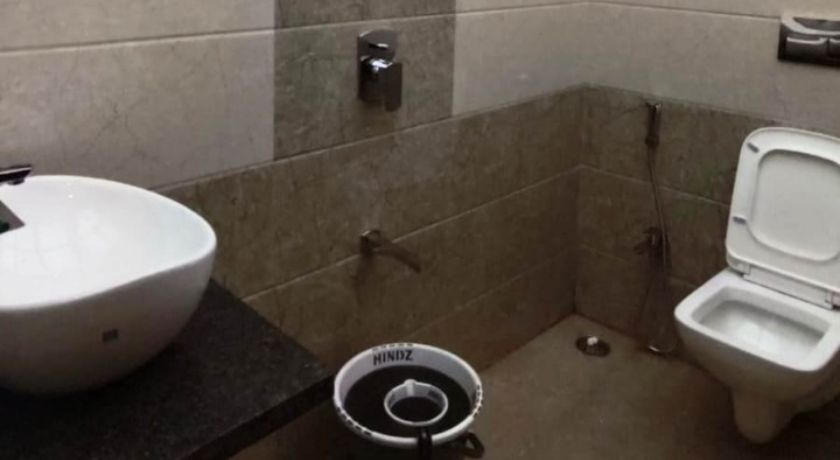 Hotel Apratim in Thane