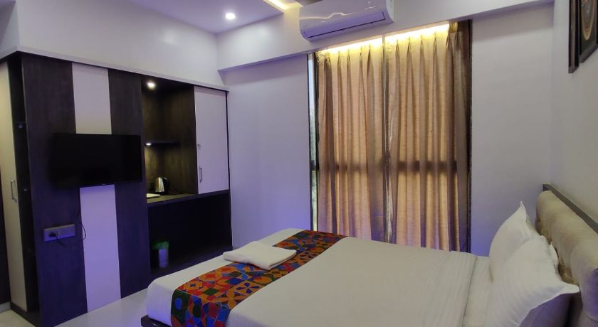 Hotel Poona Royal in Pune