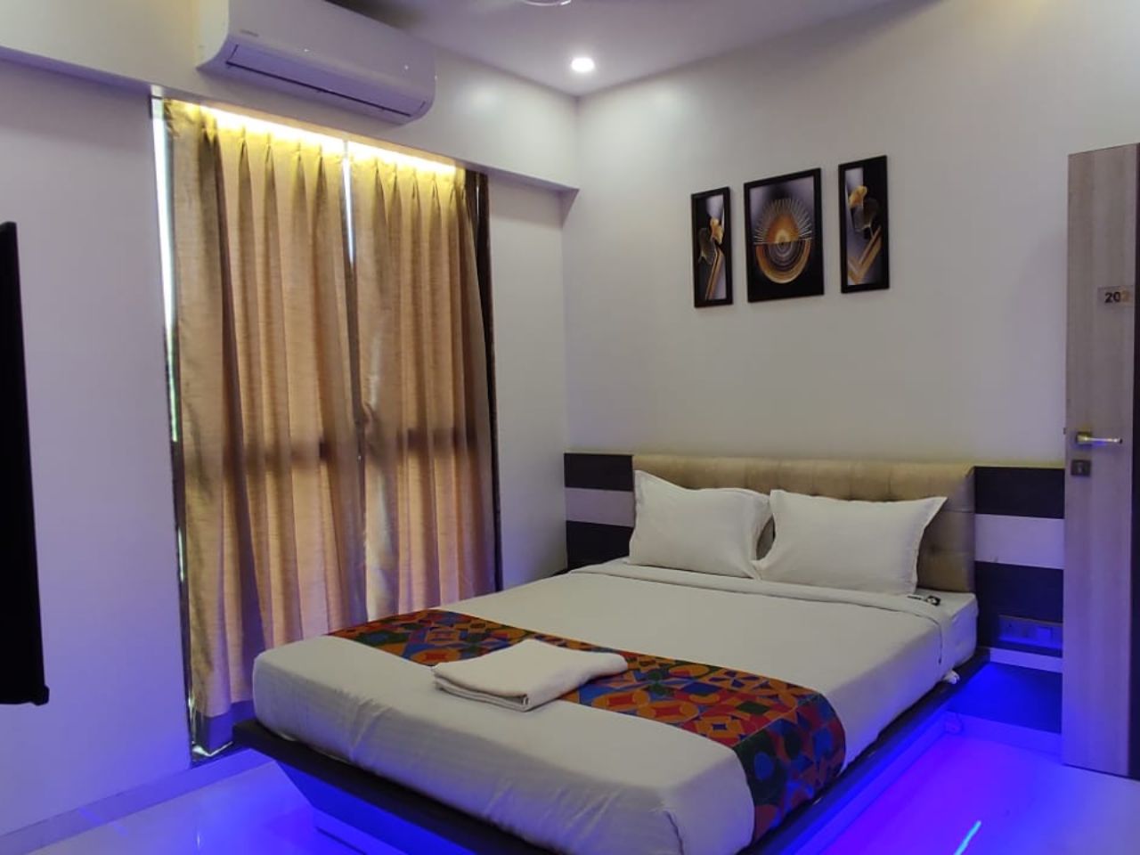 Hotel Poona Royal in Pune
