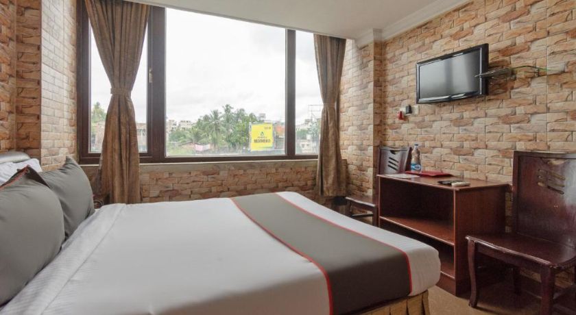 Hotel Raj Palace in Kolkata