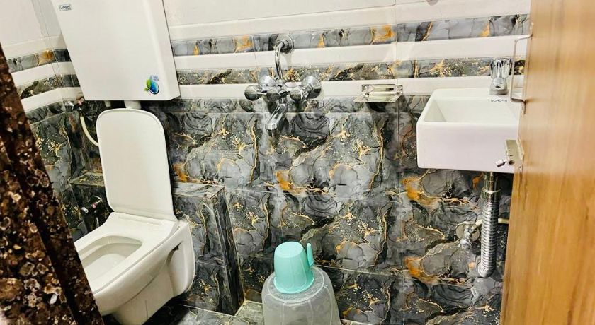 Hotel Shelton Inn in Mumbai