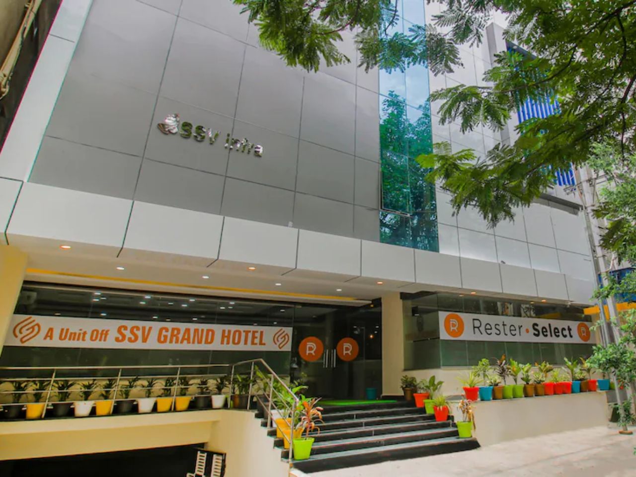 Lemonridge Hotels in Hyderabad