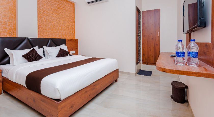 Hotel Raheja Residency in Mumbai