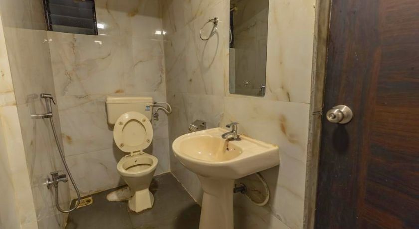 Hotel Orange Inn in Navi Mumbai