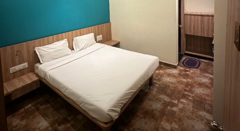 Hotel Isha in Kolhapur