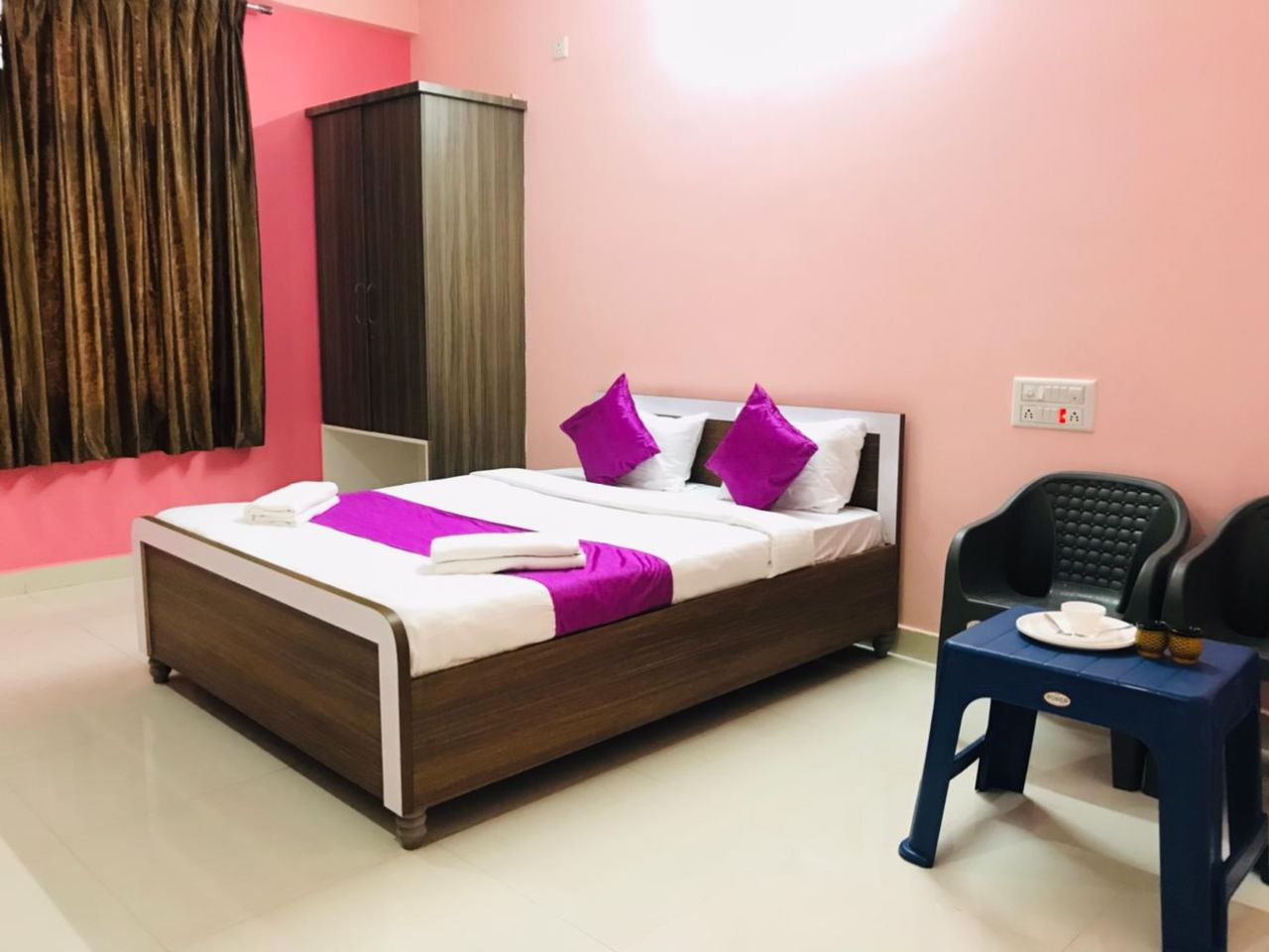 Hotel Golden Suites in Bangalore