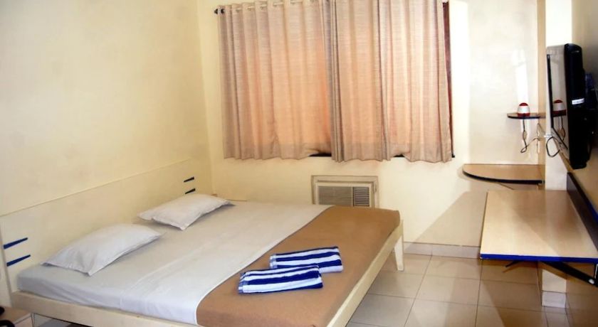 Hotel De Rajnigandha in Nashik