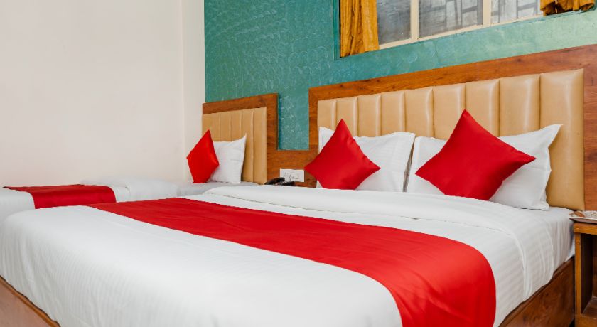 Hotel Purple Orchid in Mumbai