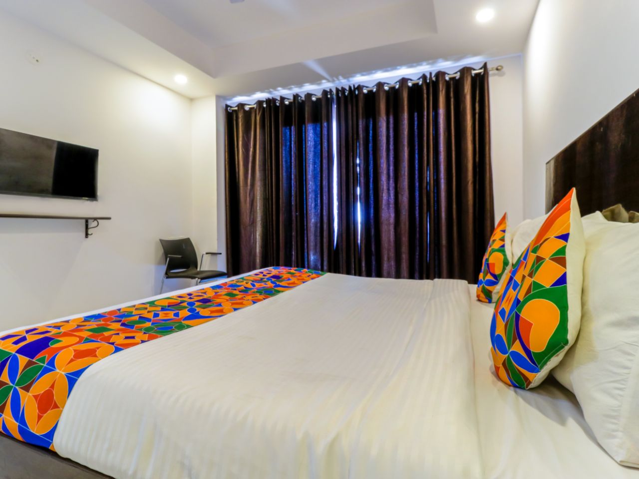 Tipsyy Inn Suites 007 in Gurgaon