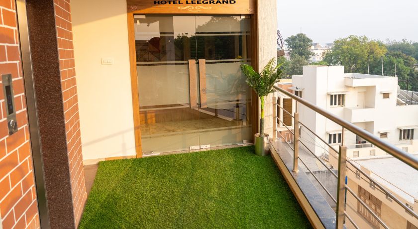 Hotel Lee Grand in Anand