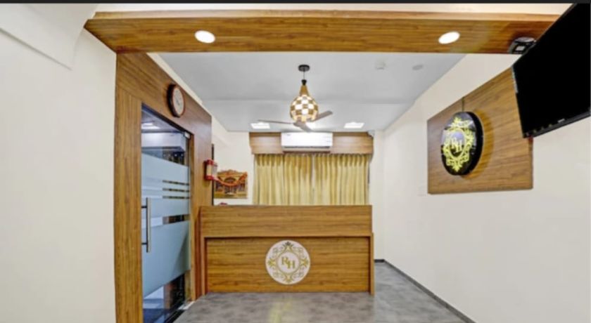 Hotel Royal Mansion in Gandhinagar