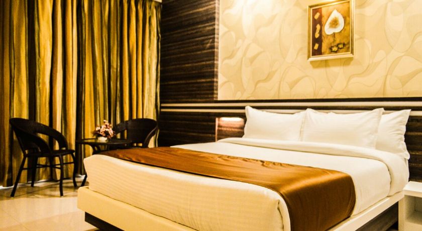 Rudra Shelter International Hotel in Vasai