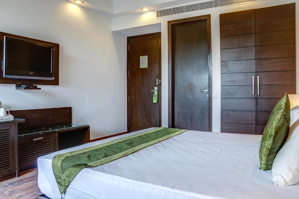 Amber Inn by Orion Hotels in Delhi