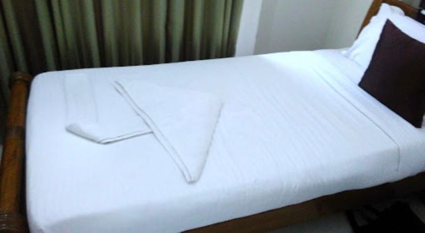 Hotel Crystal Inn in Pune