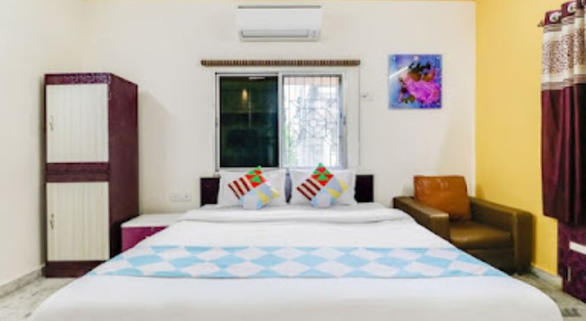 Trivedi Inn Ruby in Kolkata