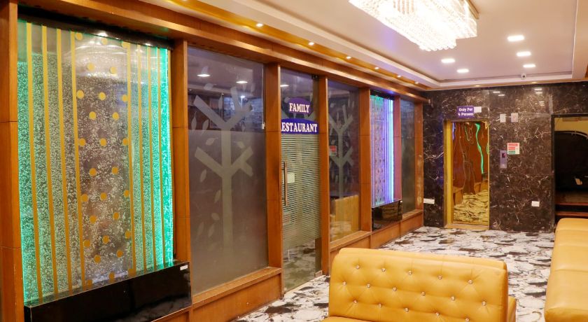 Hotel Raj Mahal in Faridabad