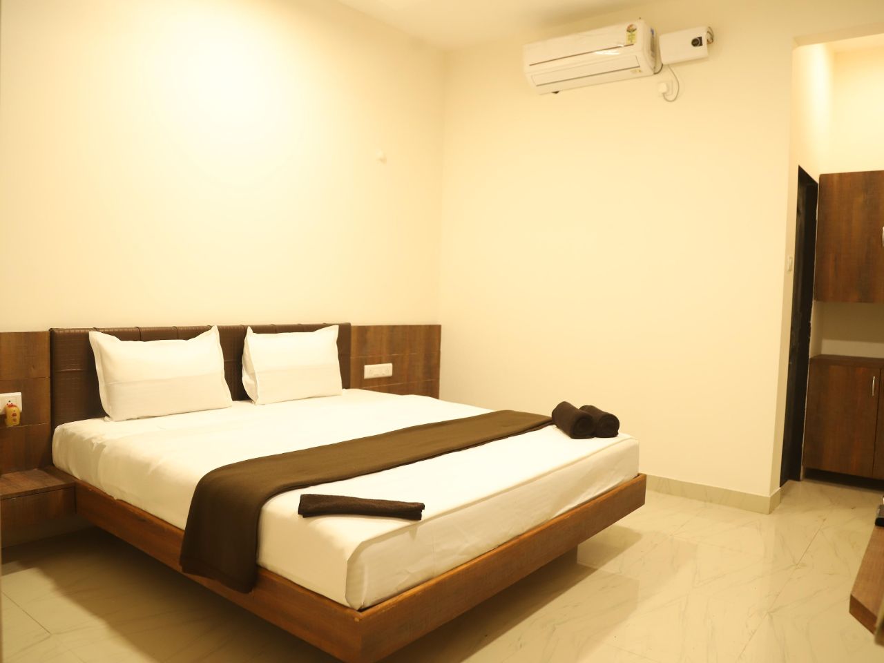 Betelnut Palm Resort in Mumbai