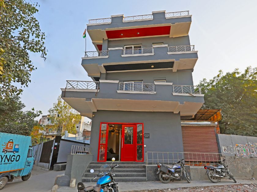 Hotel Yellow Chilli in Delhi