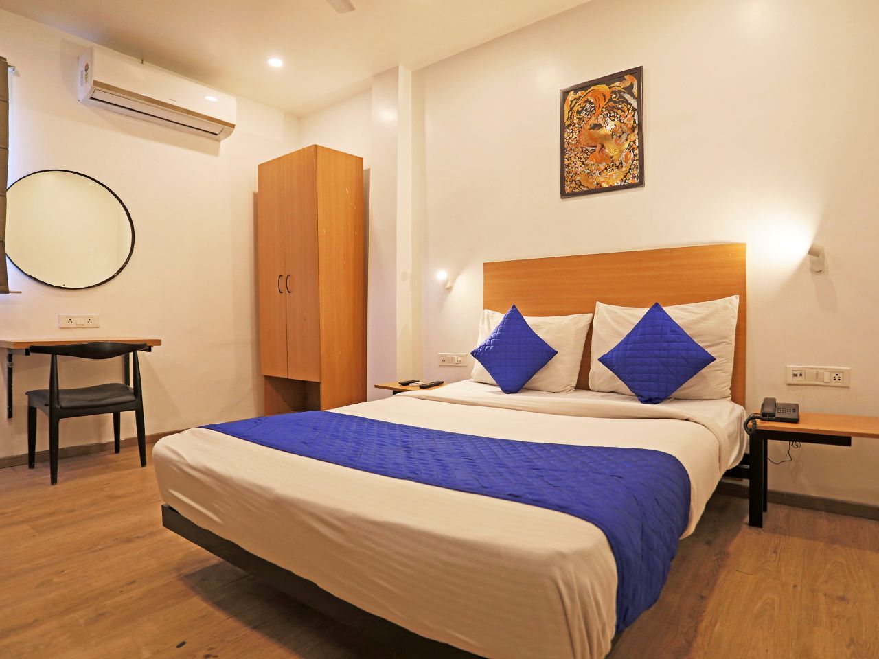 Hotel Yellow Chilli in Delhi