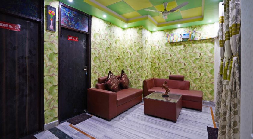 Hotel All In One in Delhi