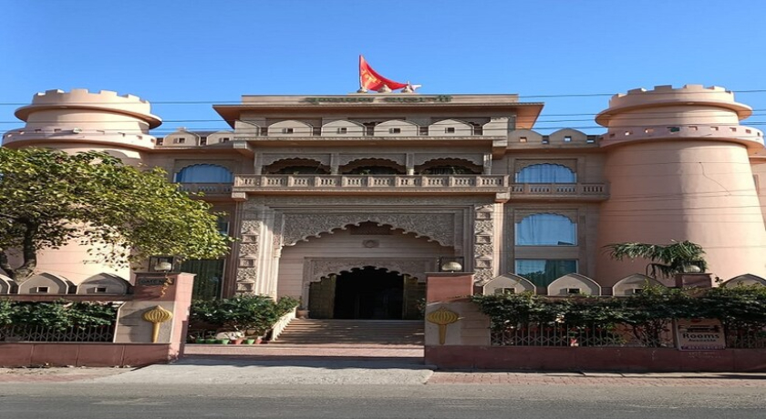 Hotel Vrindavan Balaji Devsthan in Vrindavan