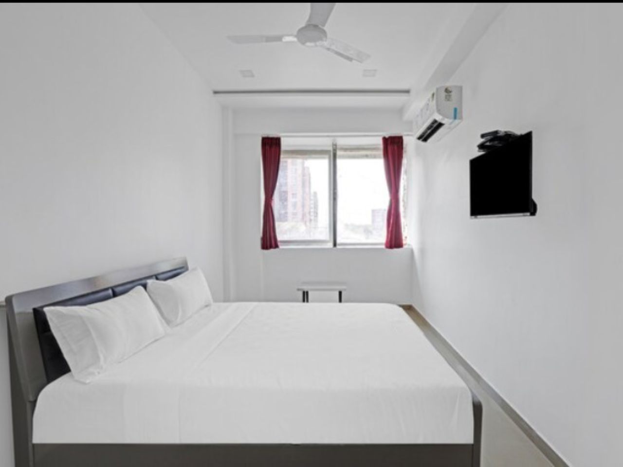 Hotel Nirali in Surat