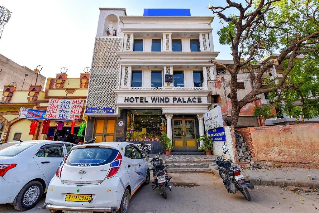 Hotel Wind Palace in Jaipur