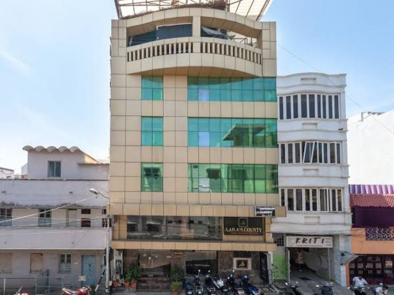 Hotel Laila County in Pondicherry