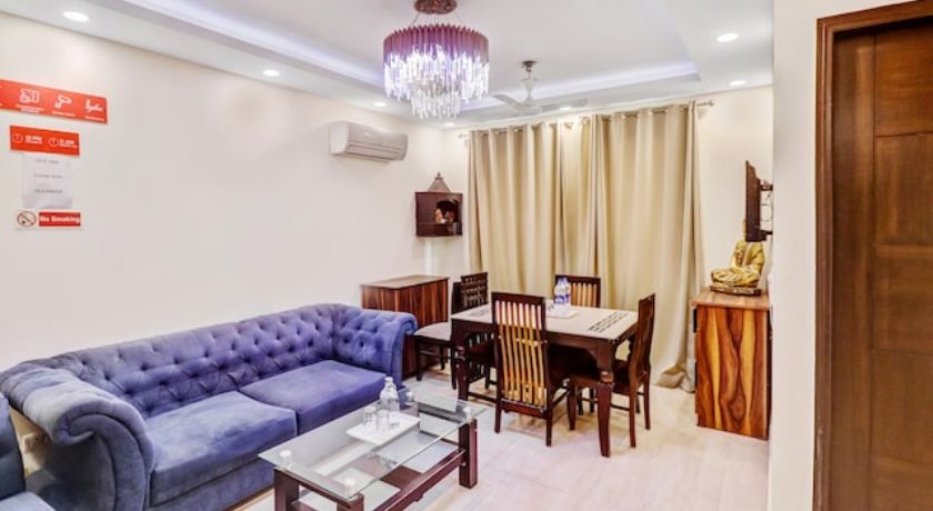 Hotel A K Villa in Delhi