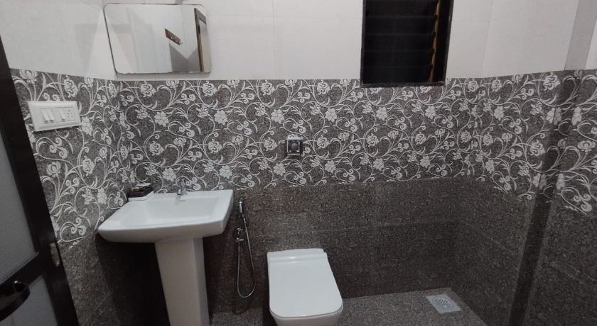 Hotel Kavijay Seaview in Ratnagiri