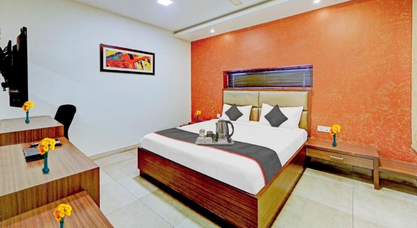 G-Silver Raj Residency Royapettah in Chennai