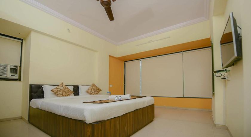 Hotel Lal Sai Residency in Mumbai
