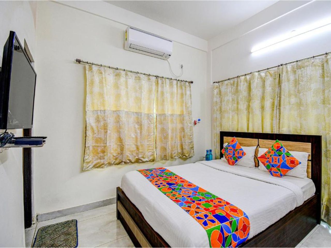 Hotel The Moon in Kolkata