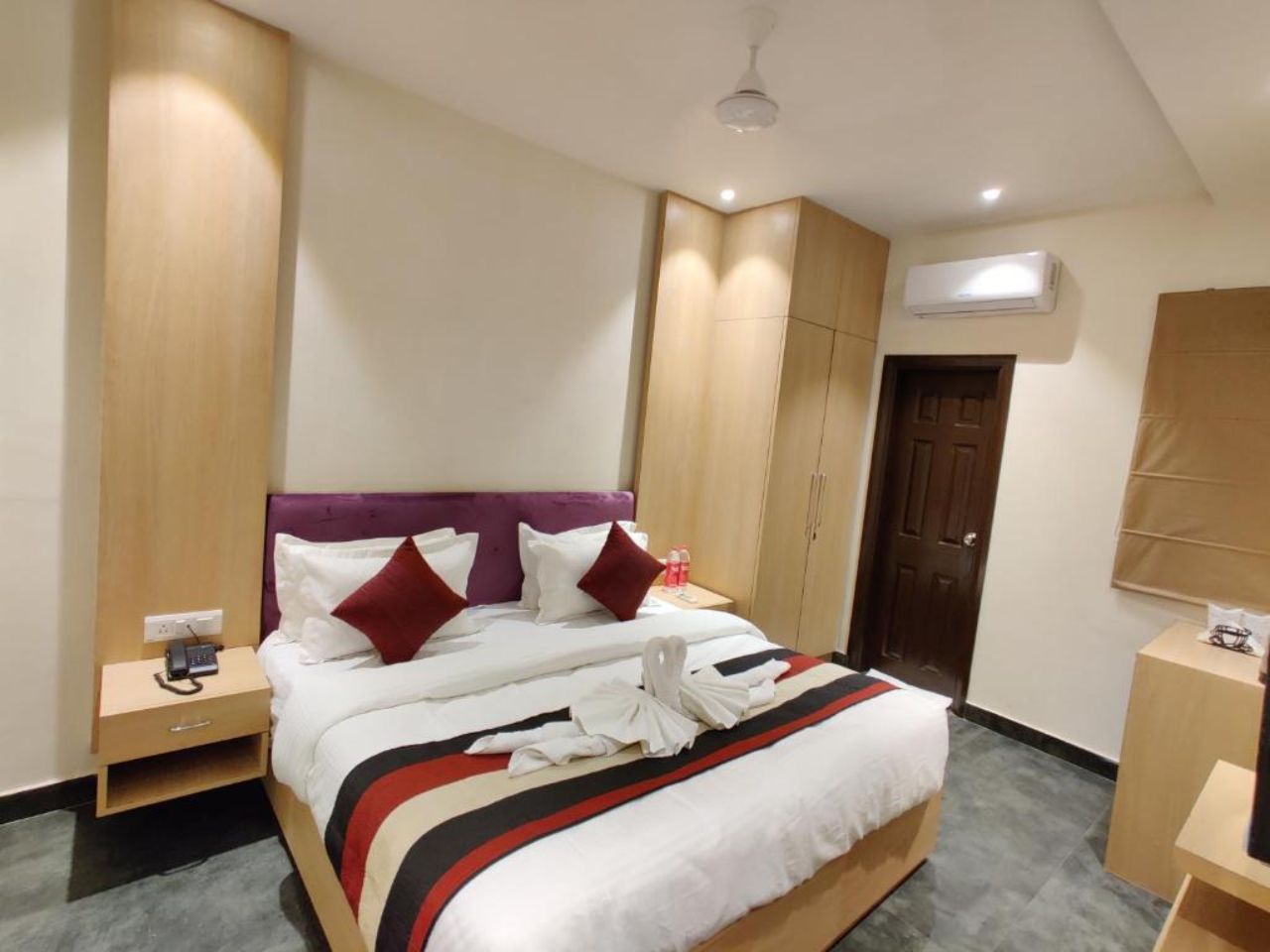 Hotel Dua Grand by Sonachi in Amritsar