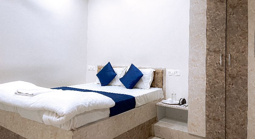 Hotel Make My Day in Navi Mumbai