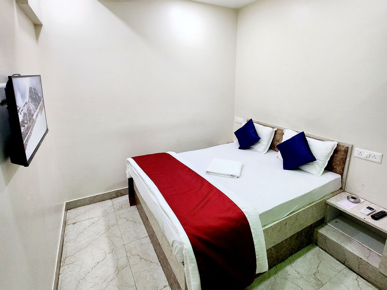 Hotel Make My Day in Navi Mumbai