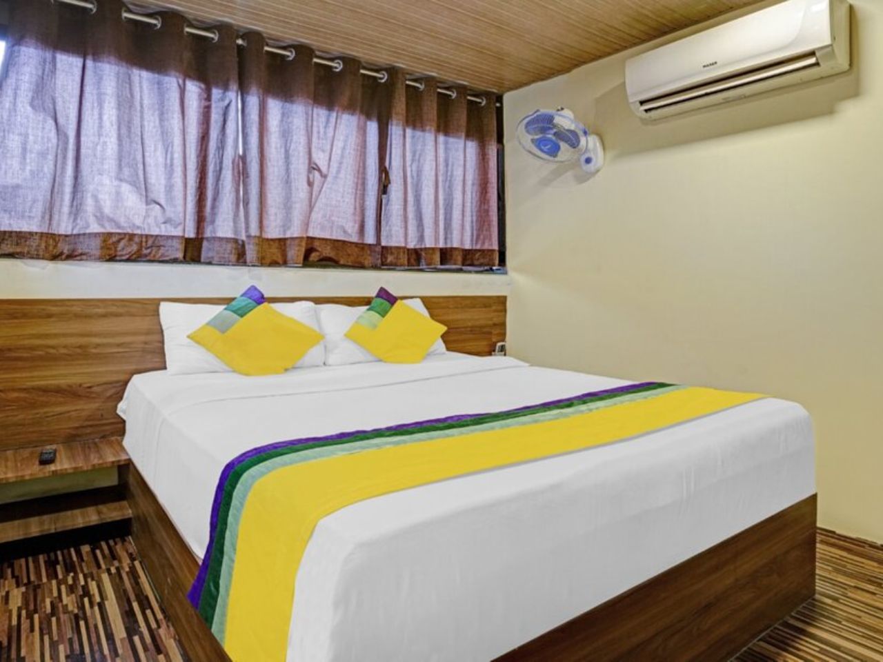 Hotel Harshita Inn in Navi Mumbai