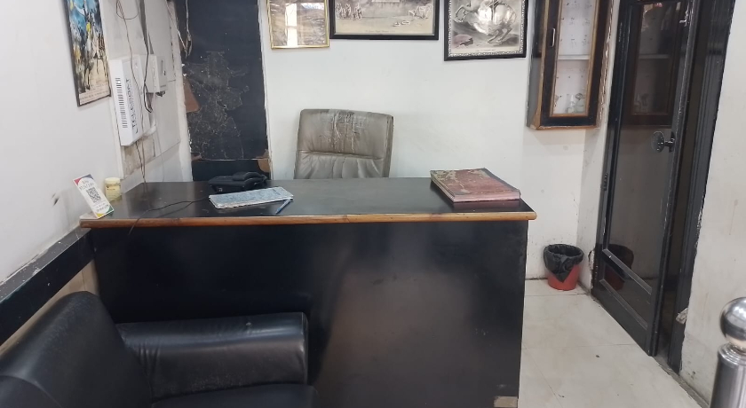 Hotel Dayal in Lucknow