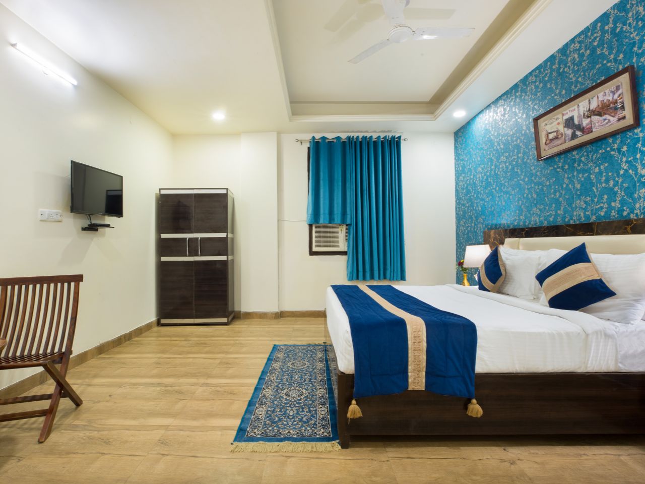 Hotel Opo The Alpino in Delhi