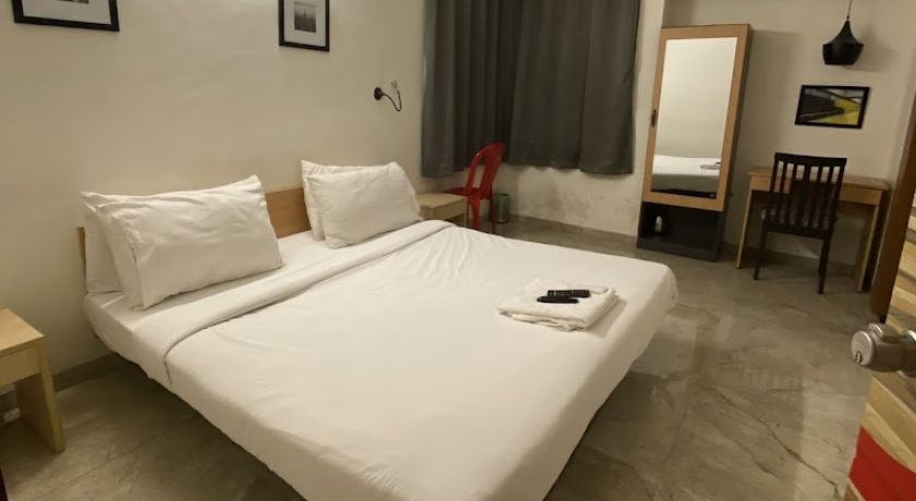 Hotel Shoreline Heritage in Pune