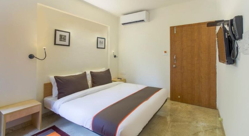 Hotel Shoreline Heritage in Pune